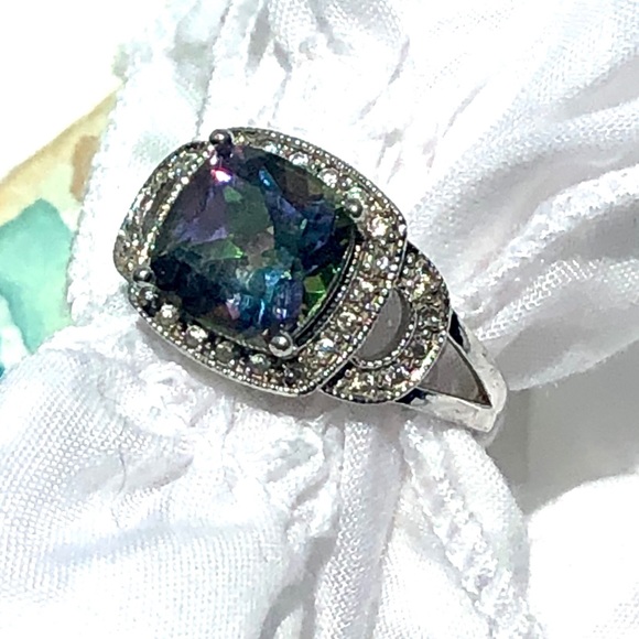 🛍SOLD🛍Rainbow Sapphire and Sterling Silver Ring - Picture 3 of 5